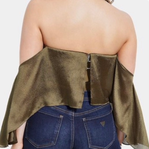 NWT Guess off Shoulder Julee Crop Top Size XL - Picture 4 of 5
